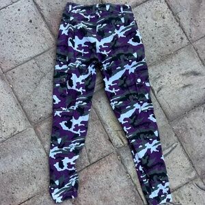 Camo cargo pants size s